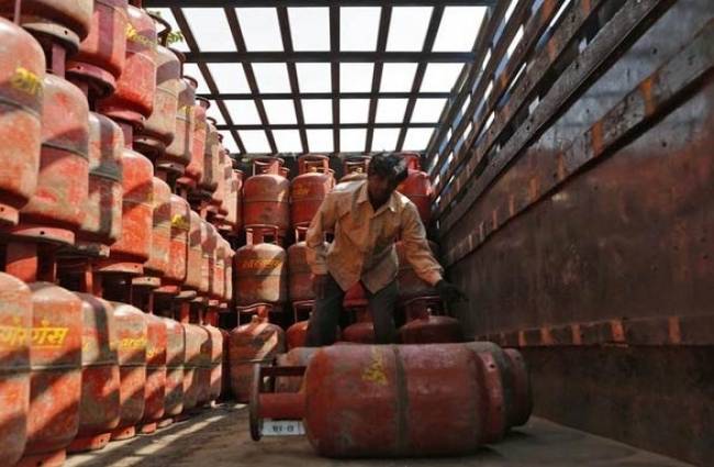 फाइट फोटो- LPG सिलेंडर