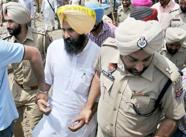 विधायक सिमरजीत सिंह बैंस पहले भी गिरफ्तार किए जा चुके हैं (फाइल फोटो)