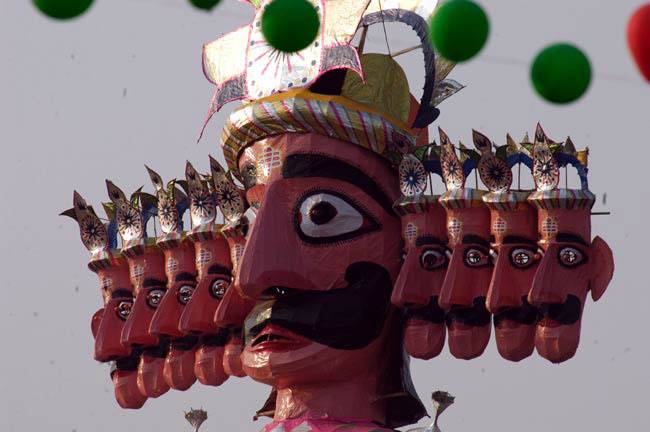 दशानन मंदिर में लंकाधिराज रावण की पूजा और आरती होगी