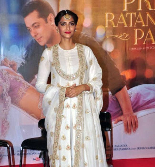 सोनम कपूर