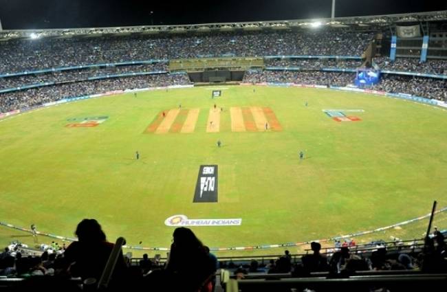 हर किसी को रोमांचक भ‍िड़ंत की उम्मीद