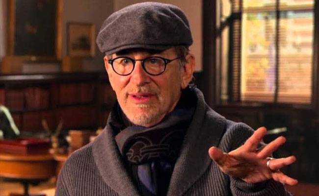 हॉलीवुड डायरेक्टर स्टीवन स्पीलबर्ग