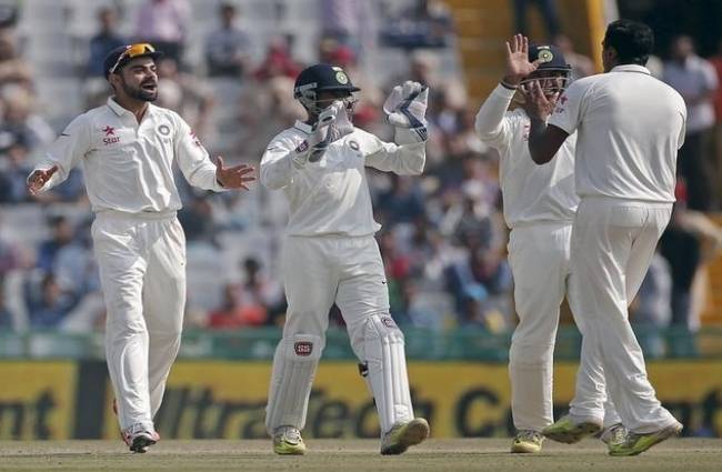 अश्विन ने दिया द. अफ्रीका को पहला झटका