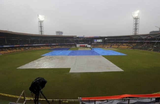 बारिश की भेंट चढ़ा तीसरे दिन का भी खेल