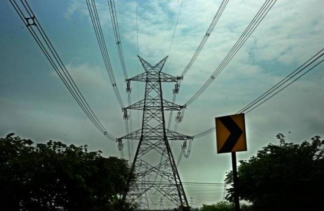 हाईटेंशन तार