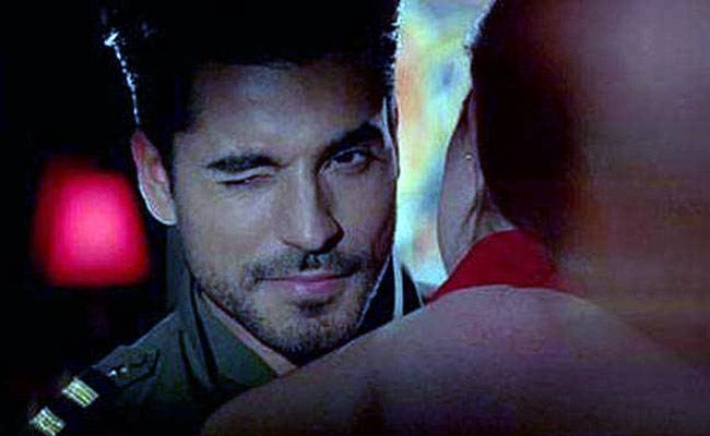 गौतम गुलाट‍ी