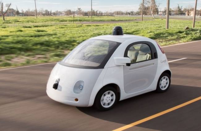 गूगल सेल्फड्राइविंग कार