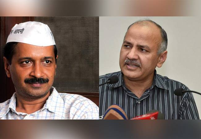 सीएम अरविंद केजरीवाल - शिक्षामंत्री मनीष सिसोदिया