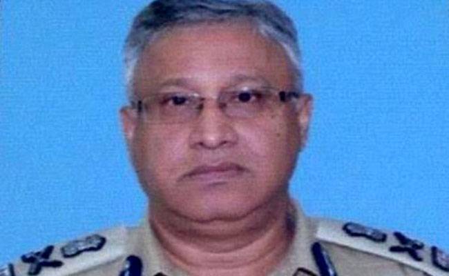 सैयद जावीद अहमद 1984 बैच के आईपीएस अधिकारी हैं