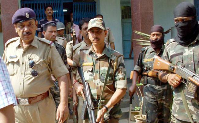 पुलिस ने यह कार्रवाई आबकारी और नारकोटिक्स विभाग के साथ मिलकर की