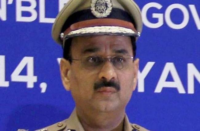 दिल्ली पुलिस कमिश्नर पद पर वर्मा जुलाई 2017 तक बने रहेंगे