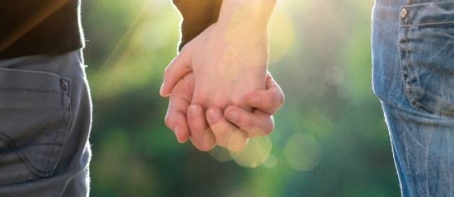 मृत्यु के बाद भी जीवनसाथी अापके जीवन को बेहतर बनाता है.