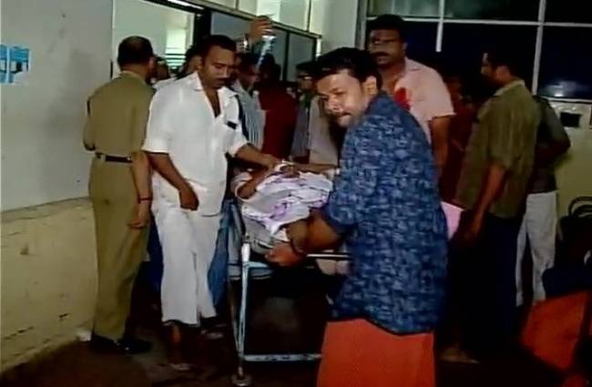 कई घायलों को इलाज के लिए लाया गया अस्पताल