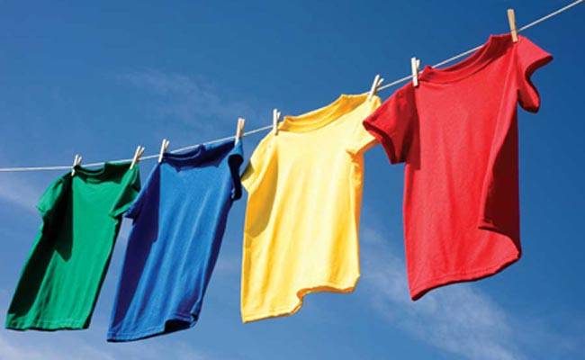 अब सूरज की रोशनी में साफ होंगे कपड़े
