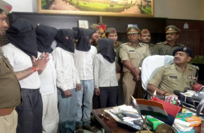 पुलिस ने तांत्रिक समेत अन्य आरोपियों को गिरफ्तार कर लिया है