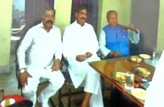 जेल में शहाबुद्दीन से मिलकर चर्चा में आए थे गफूर