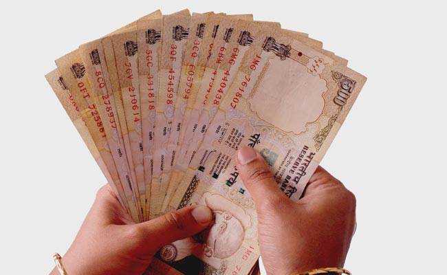 पैसों से खरीदी जा सकती हैं खुशि‍यां