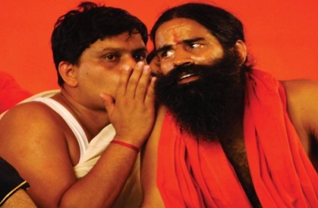 बाबा रामदेव के साथ आचार्य बालकृष्ण