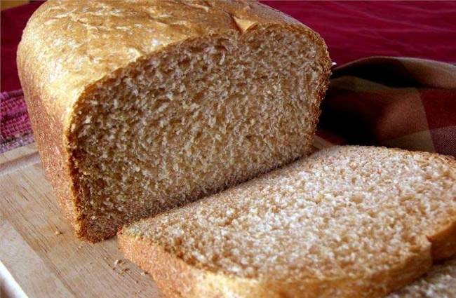 ब्रेड को जानलेवा बनाती हैं खतरनाक केमिकल्स