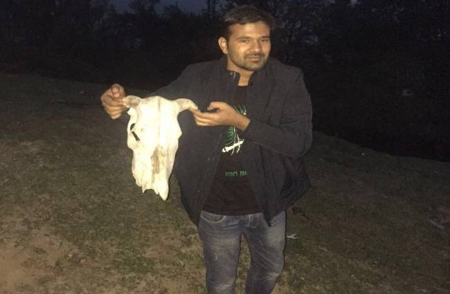 4 दोस्तों के ट्रिप की एक फोटो