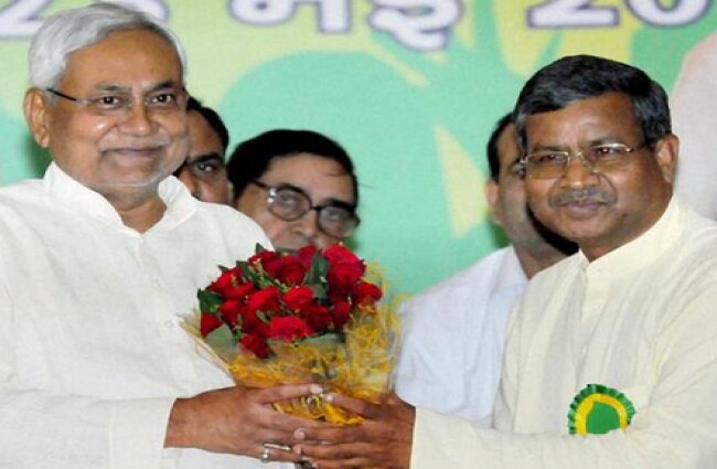 झारखंड विकास मोर्चा के महाधिवेशन में चीफ गेस्ट थे नीतीश