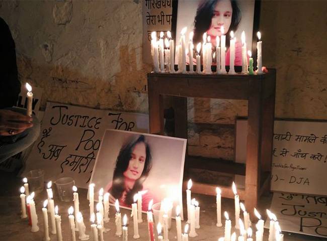 जंतर-मंतर पर कैंडल मार्च