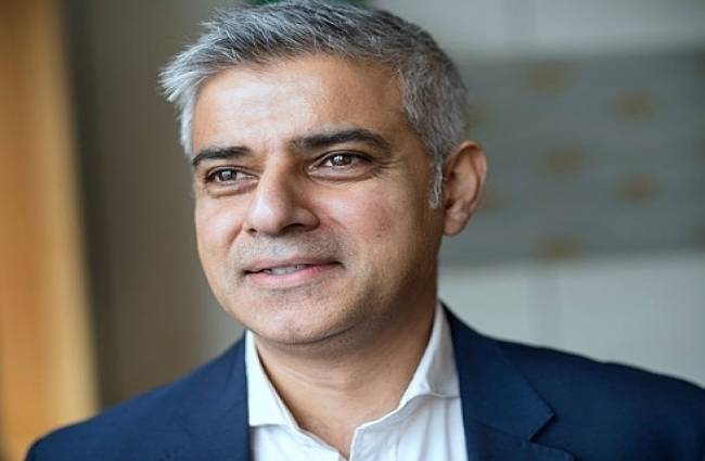 सादिक खान