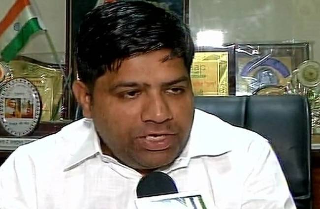 आम आदमी पार्टी के विधायक दिनेश मोहनि‍या