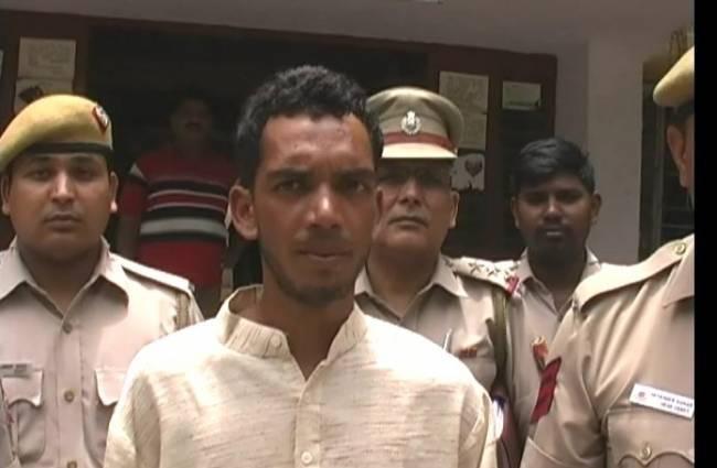 दिमागी तौर पर बीमार है विनोद