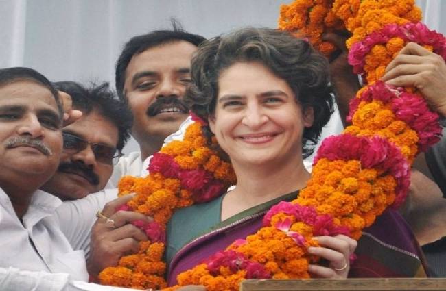 अभी तक अमेठी और रायबरेली में ही प्रचार करती रही हैं प्रियंका गांधी