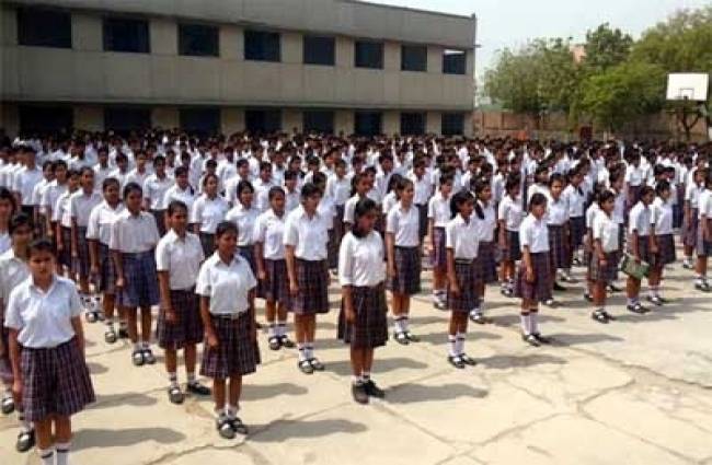 प्रार्थना के लिए तैयार गीत को सीएम की इजाजत बाकी