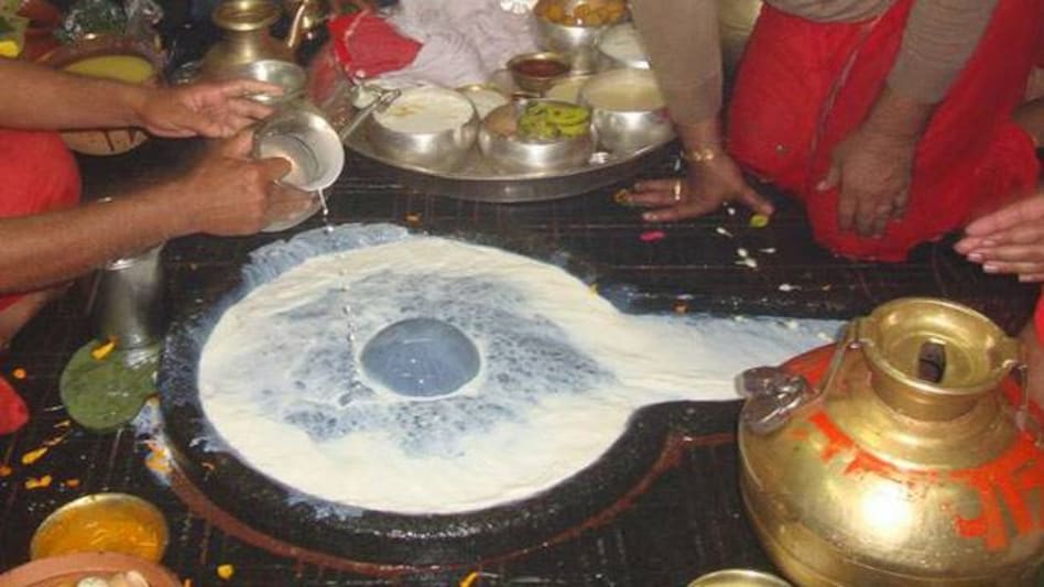 झारखंड के इस ज्योतिर्लिंग धाम में पंचशूल के स्पर्श से ही भक्तों को मिल जाता है सब कुछ-In this Jyotirlinga Dham of Jharkhand, the devotees get everything just by the touch of Panchshul.