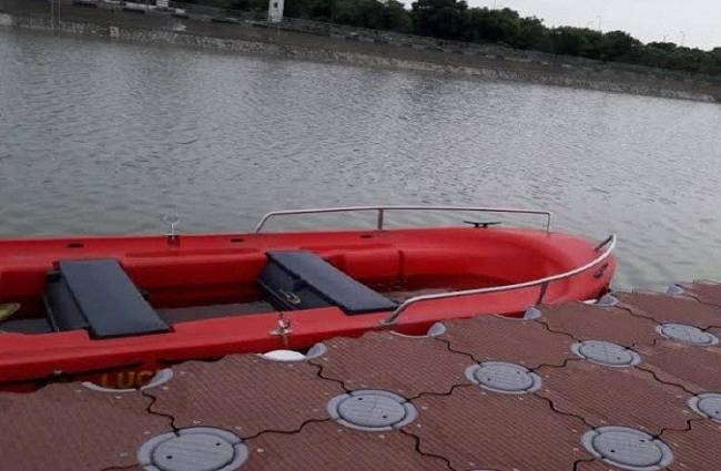 जनेश्वर मिश्र पार्क में पैडल बोट का इंतजाम किया गया