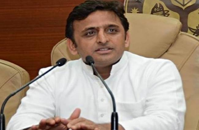 सीएम अखिलेश यादव