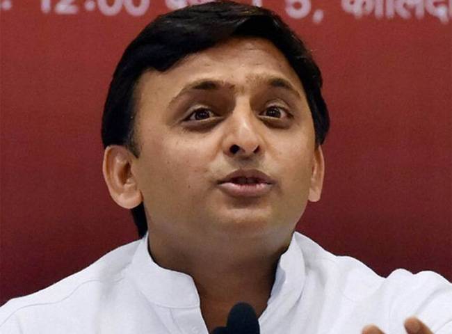 मुख्यमंत्री अखिलेश यादव