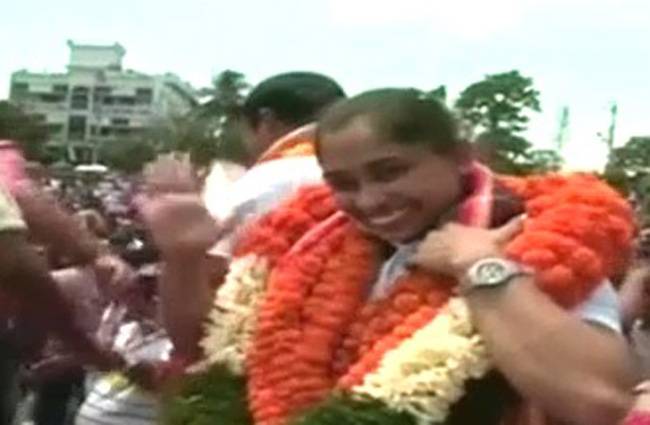 दीपा का त्रिपुरा में हुआ भव्य स्वागत