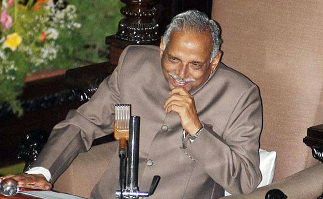 कर्नाटक के राजस्व मंत्री कागोदू थिम्मप्पा