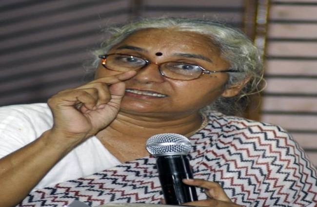 नर्मदा बचाओ आंदोलन की नेत्री मेधा पाटकर