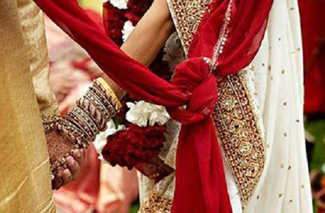 आठ फरवरी 2016 को बिल को मिली थी मंजूरी