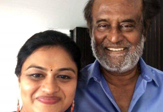 फैन के साथ रजनीकांत