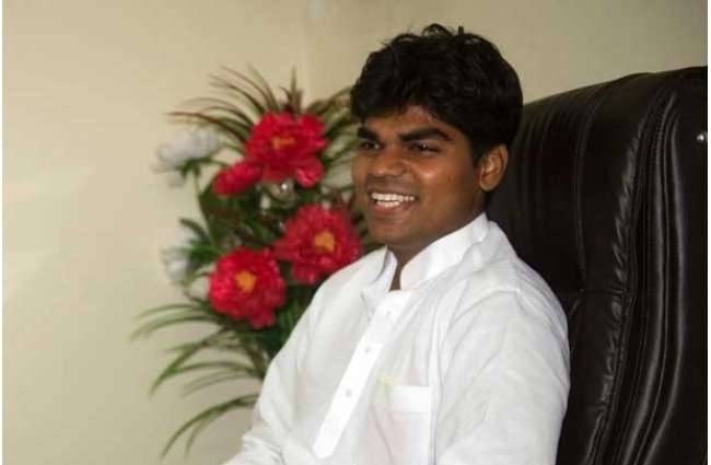 अक्षय यादव