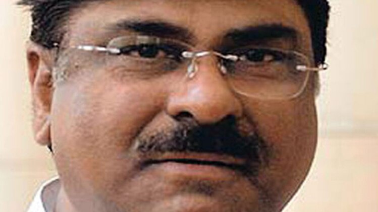 पूर्व केंद्रीय मंत्री और सपा महासचिव अशोक प्रधान