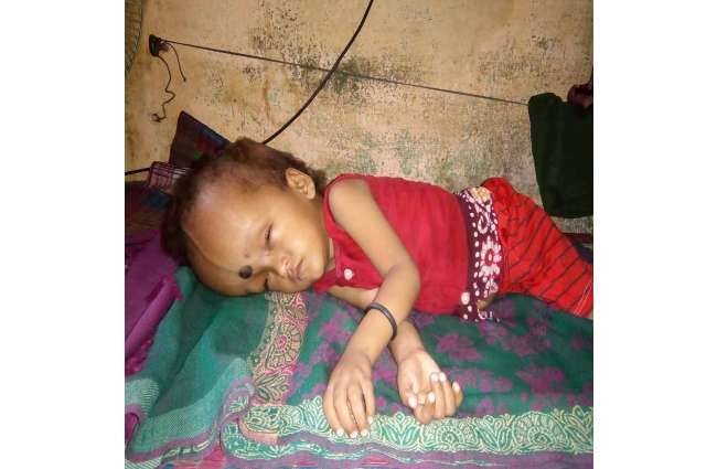 परिवार की आर्थिक स्थिति दयनीय