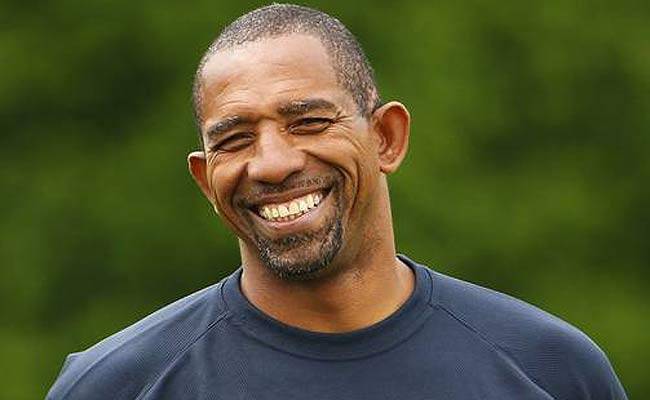 फिल सिमंस