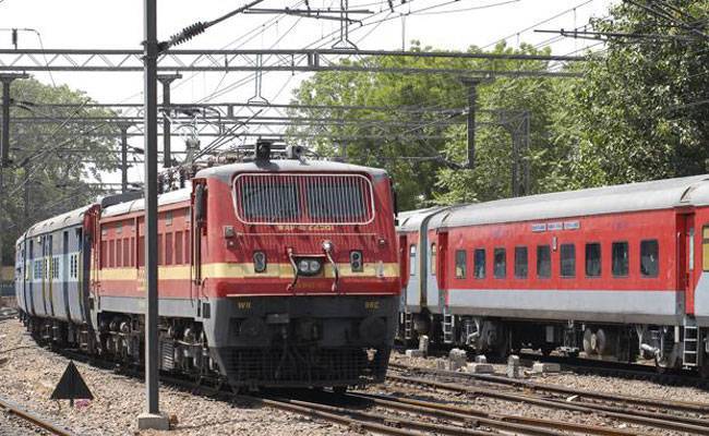रेलवे देगा आरक्षण