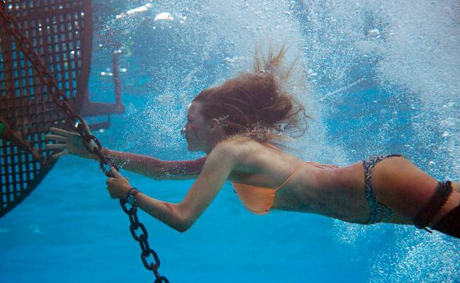 फिल्म 'द शैलोज' में ब्लेक लाइवली