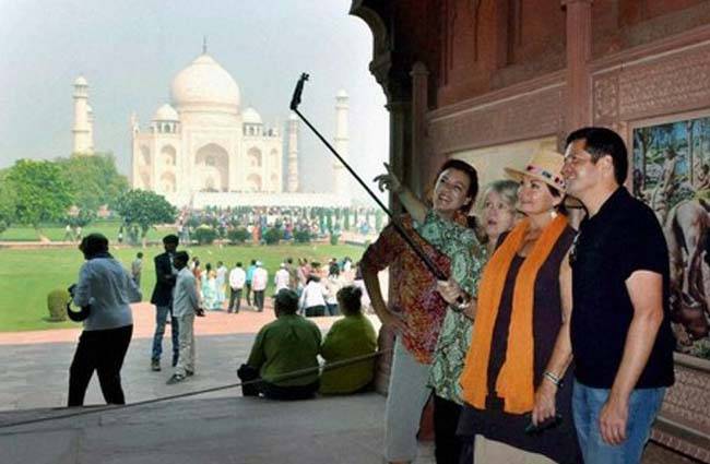 स्मारकों के 100 मीटर के दायरे को बनाया जाएगा पॉलीथीन फ्री