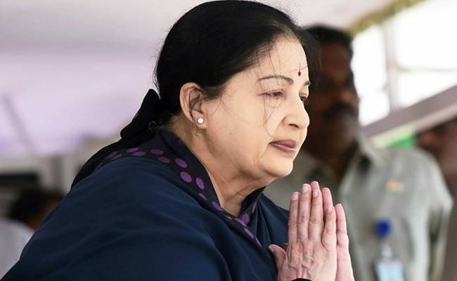 जयललिता 22 सितंबर से चेन्नई के अपोलो अस्पताल में भर्ती हैं