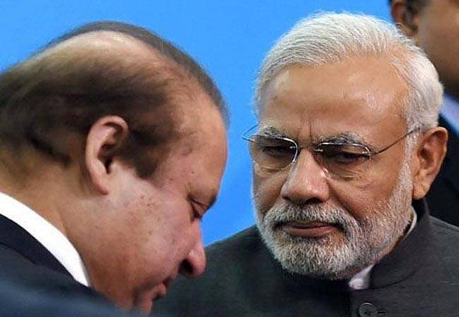 पीएम मोदी और पाकिस्तानी प्रधानमंत्री नवाज शरीफ