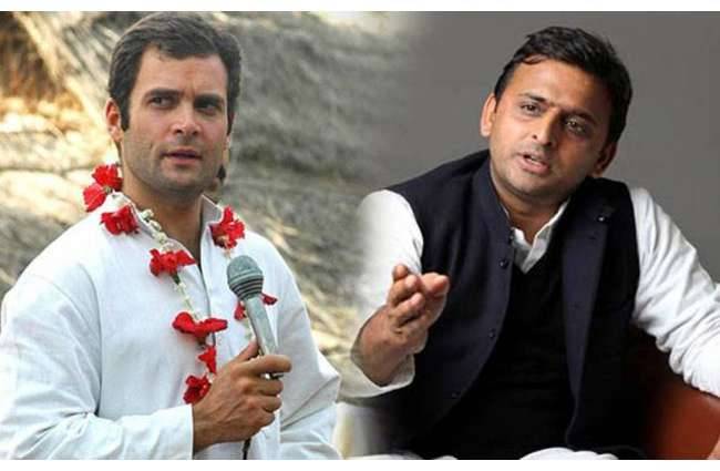 अटकलें लगाई जा रही हैं कि अगर सपा के टूटने की स्थिति आई तो कांग्रेस अखिलेश का साथ देगी